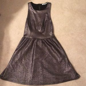 KIMCHI BLUE Silver Metallic Dress
